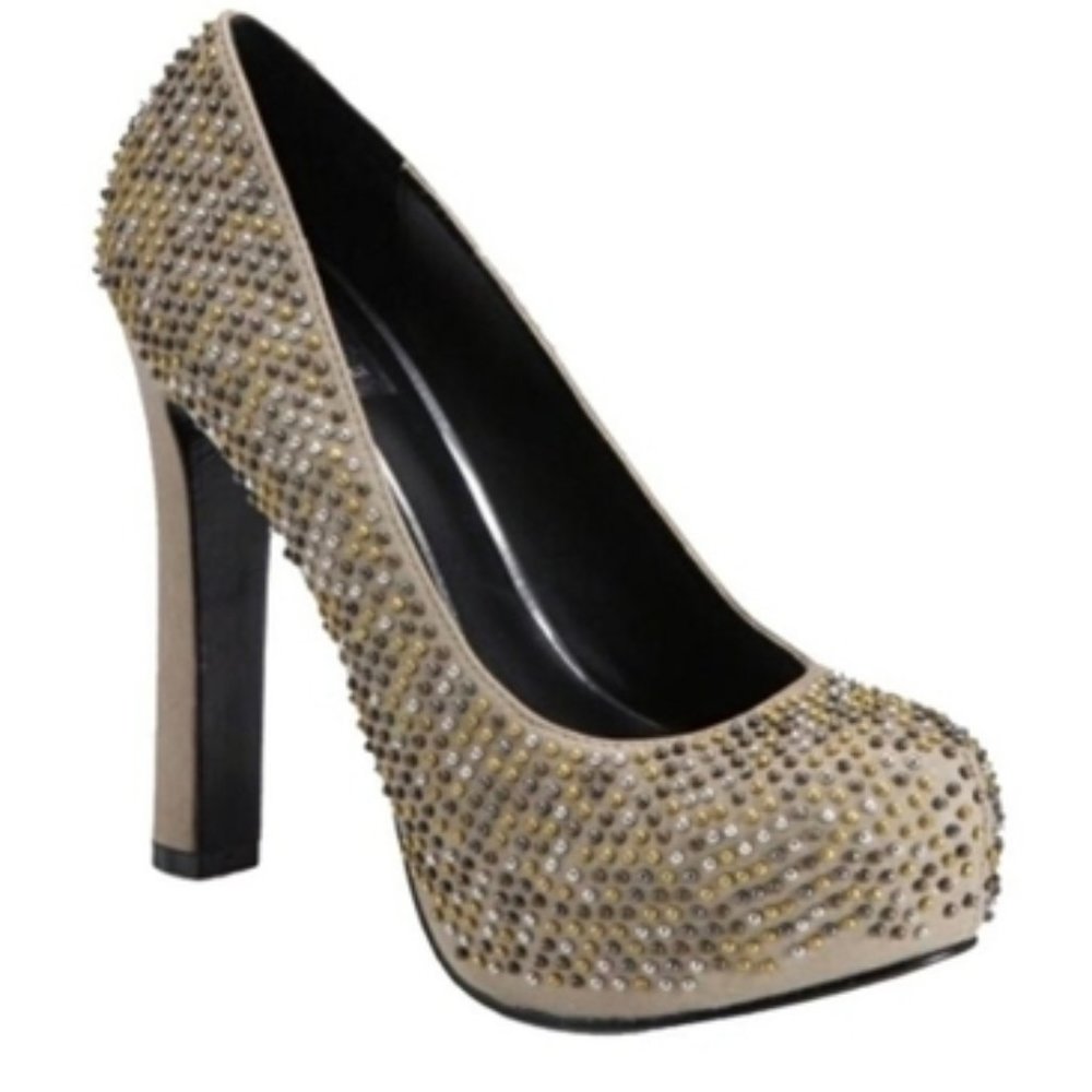 Dolce Vita Brenna Studded Platform Pumps SZ 6.5